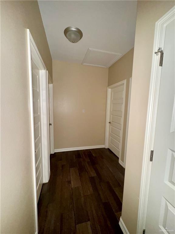 Building Photo - 16 Taft St