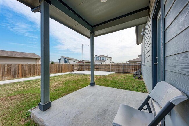 Building Photo - 7420 Peggie Nell Dr