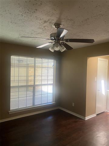 Building Photo - 1804 Green Ridge Dr