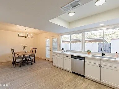 Building Photo - 4030 N Granite Reef Rd