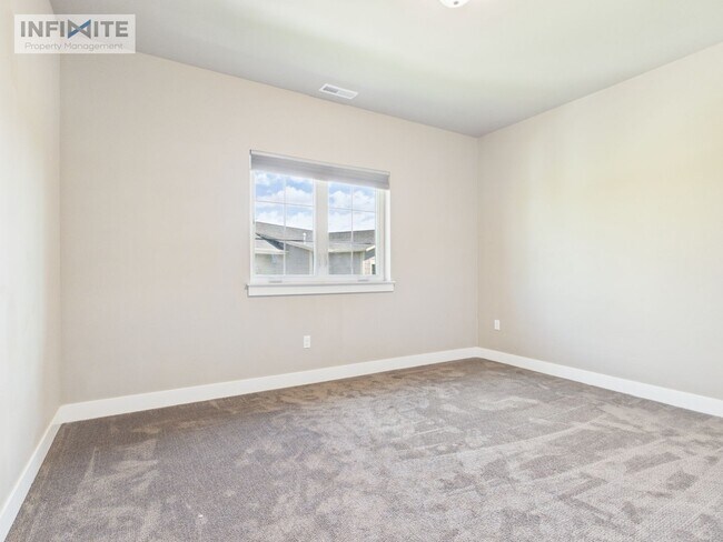 Building Photo - 3083 Lori Ln
