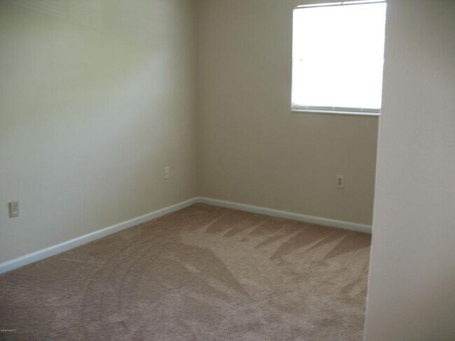 Building Photo - 148 Berkshire Ln