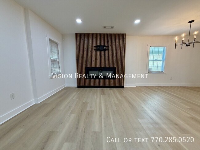 Building Photo - 1255 Campbellton Rd SW