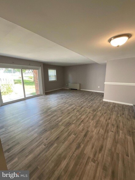 Building Photo - 4509 Romlon St