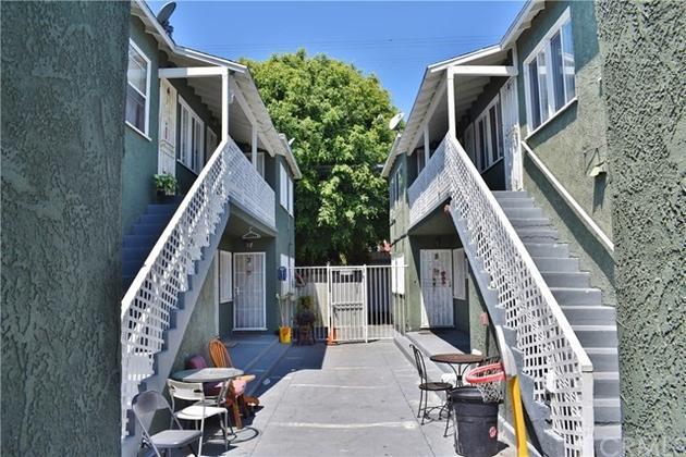 Primary Photo - 2131 Pacific Ave