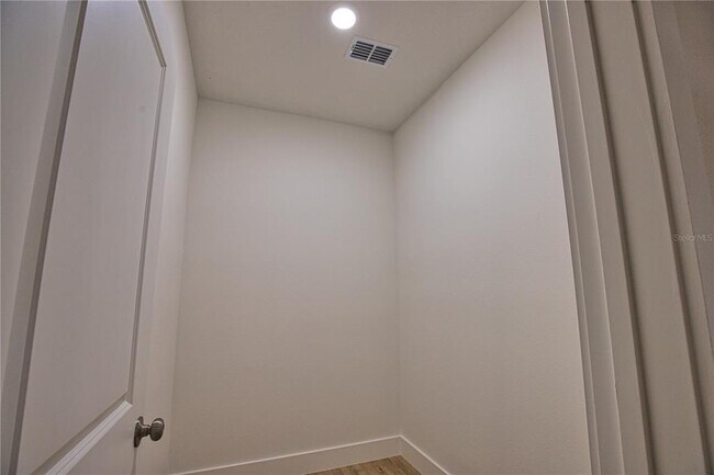 Building Photo - 289 Boundary Blvd