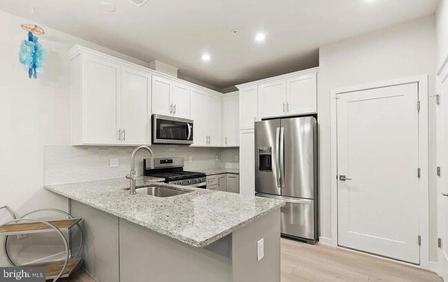 Building Photo - 7461 Backett Wood Ter