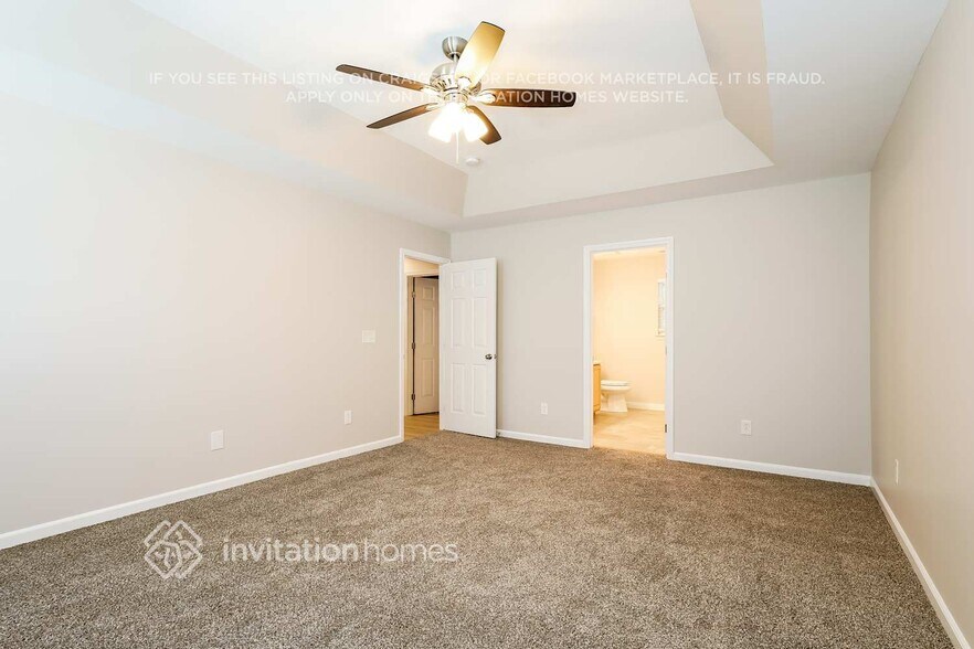Building Photo - 7918 Antique Cir