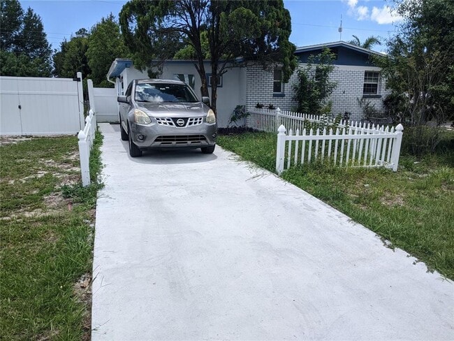 Building Photo - 4538 W Minnehaha St