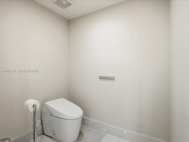 Building Photo - 330 Sunny Isles Blvd