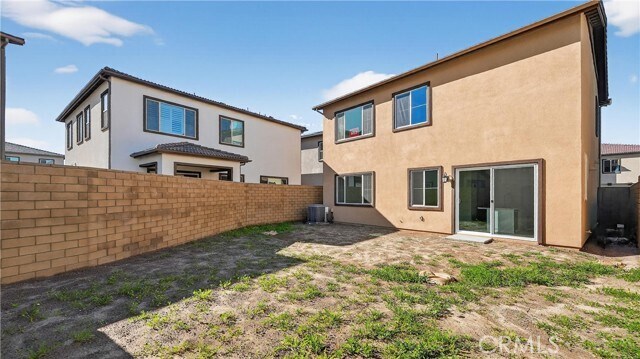 Building Photo - 107 Pansy