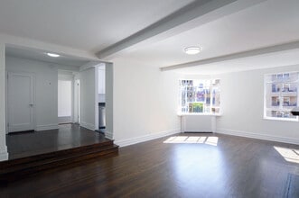 Building Photo - 20 Fifth Ave-ev2B