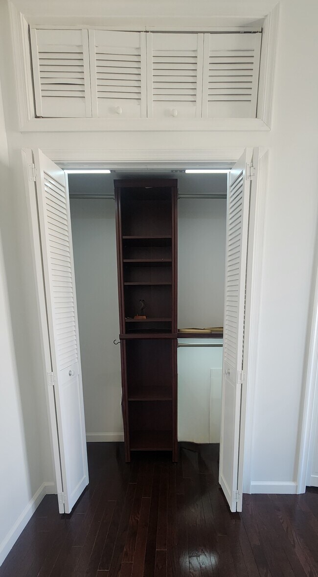 Building Photo - 3504-3513 13th St NW