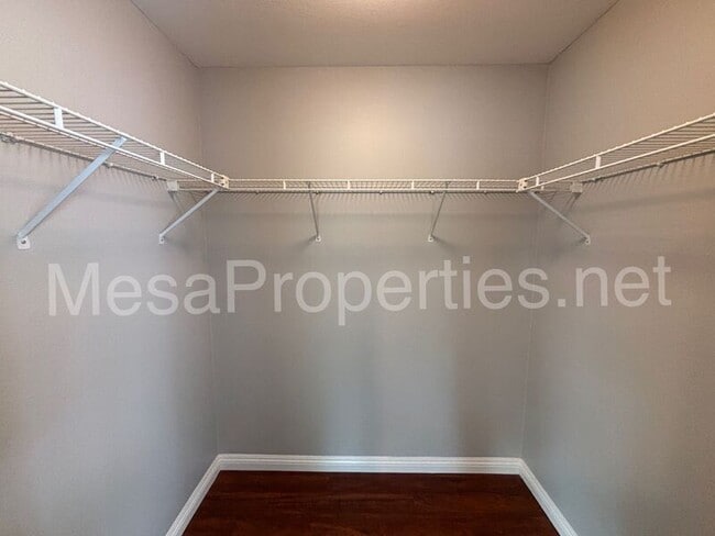 Building Photo - 16740 Inverrary Way