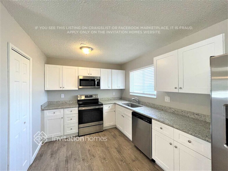 Building Photo - 7360 Caballero Ave