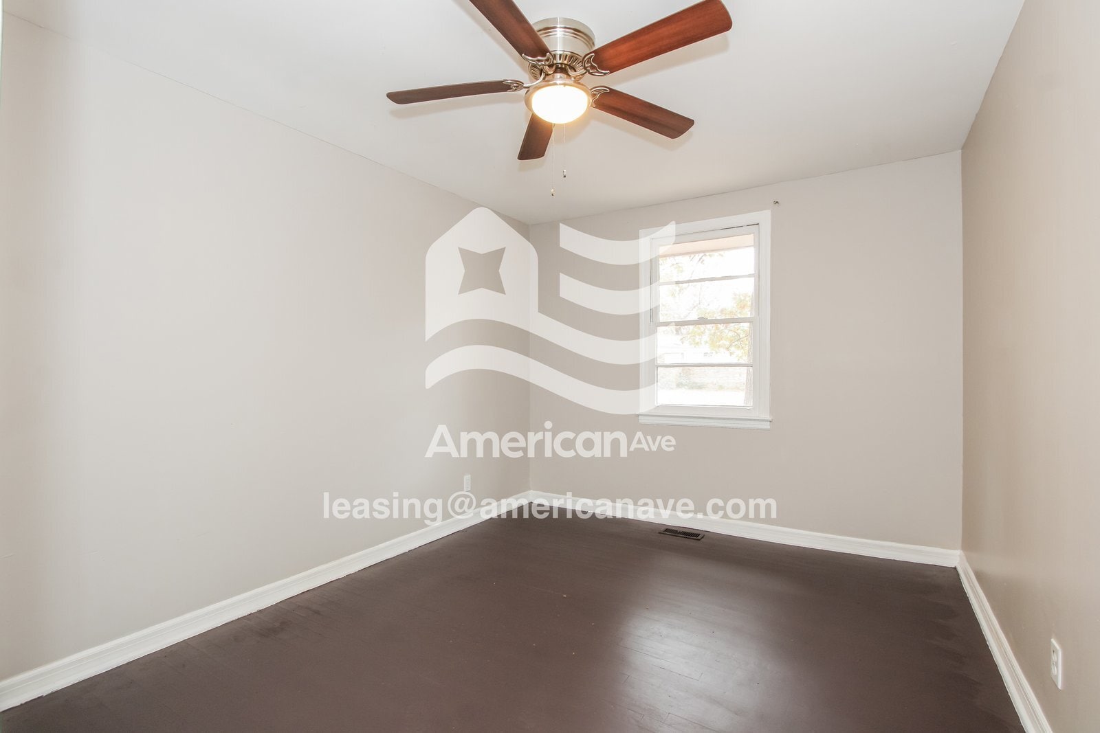 Building Photo - 1545 Glendale Rd