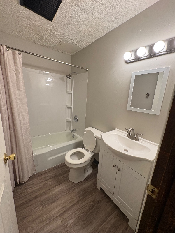 Building Photo - 1339 Diana Pl NW