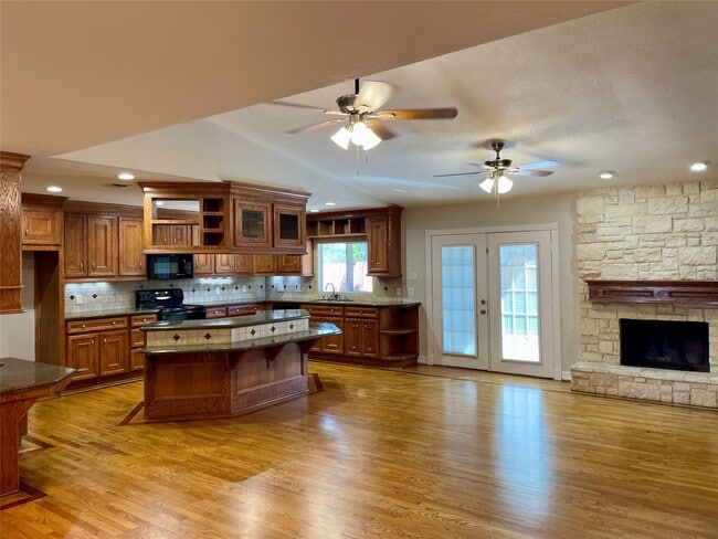 Building Photo - 16803 Castle Fraser Dr