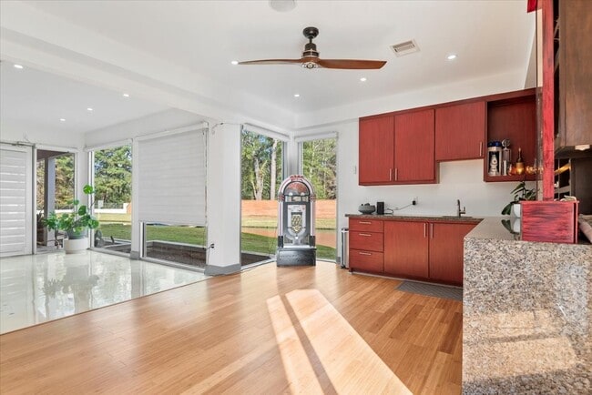 Building Photo - 30400 Highland Blvd