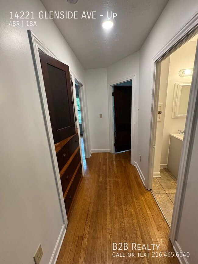 Building Photo - 14221 Glenside Rd