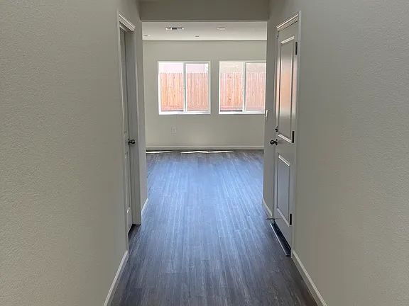 Building Photo - Single family residence, Available now!