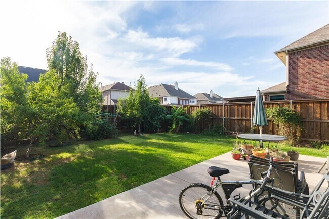Building Photo - Beautiful Frisco ISD (FISD) home in a Five...