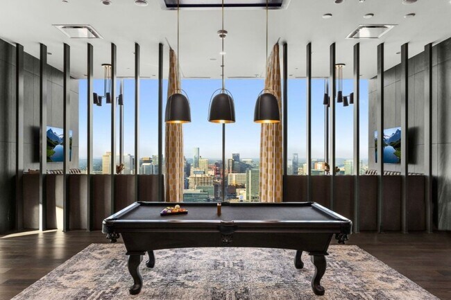 Building Photo - 2 Bedroom Luxury Condo w/ Exquisite Design and World-class Service