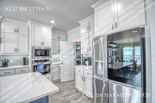 Building Photo - 6232 NW 177th St