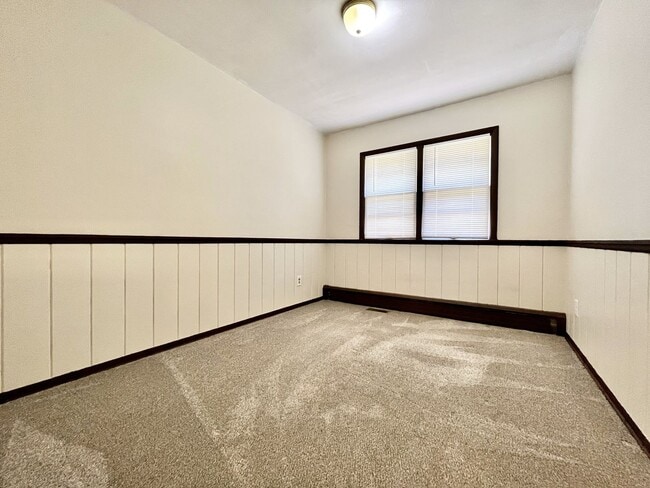 Building Photo - Four Bedroom Home in Grandville