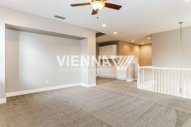 Building Photo - 836 Spotted Pony Ln
