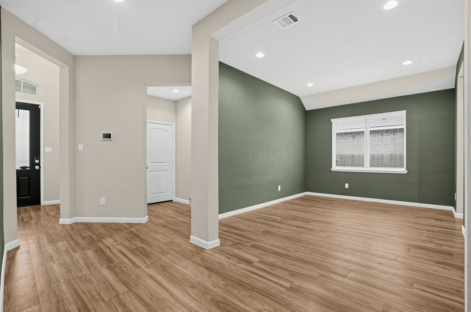 Building Photo - 8822 Vasco