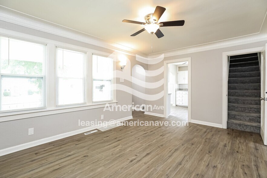 Building Photo - 611 W Wayne St