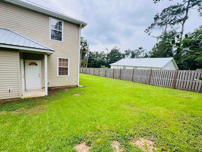 Building Photo - 924 Ashburn Dr