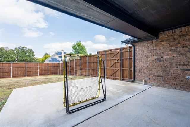 Building Photo - 734 Brazos Way