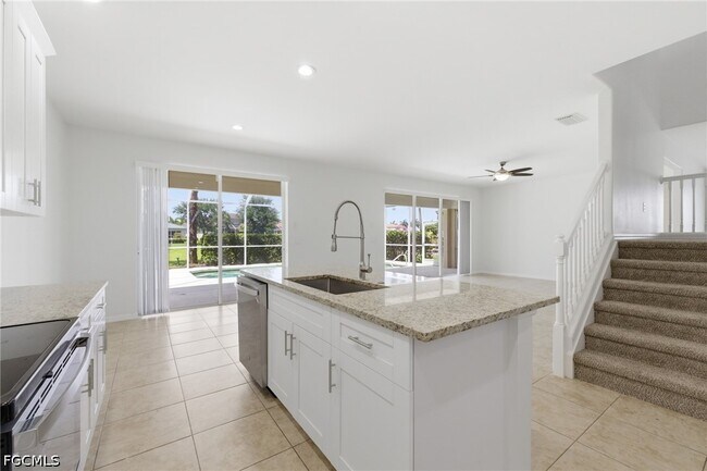 Building Photo - 2639 Bellingham Ct
