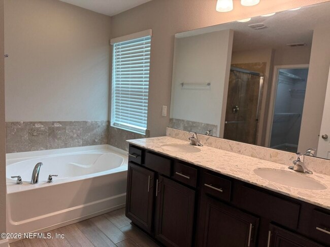 Building Photo - 7713 Island Fox Rd