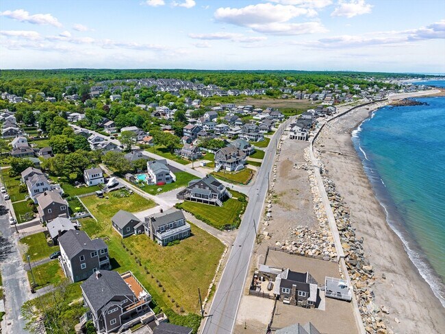 Building Photo - 23 Oceanside Dr