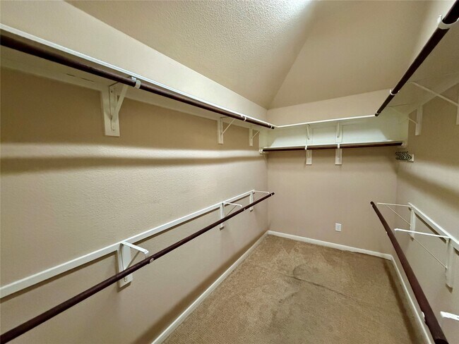 Building Photo - 15 Powers Bend Wy