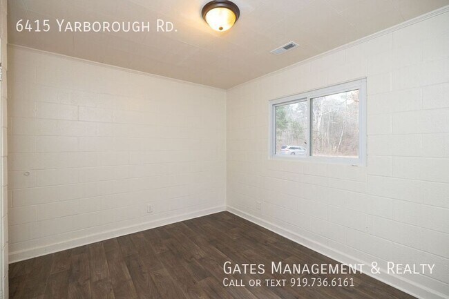 Building Photo - 6415 Yarborough Rd