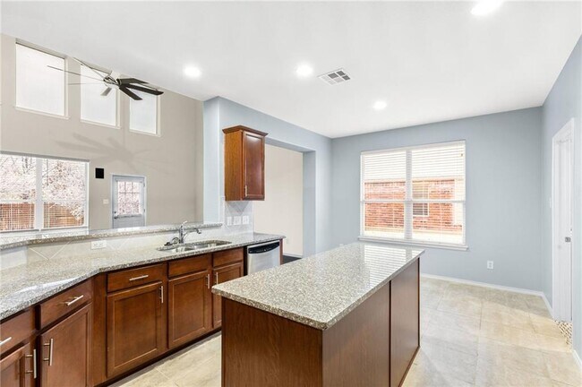 Building Photo - 506 Bluehaw Dr