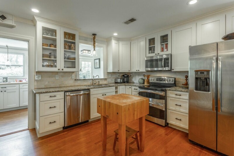 Building Photo - 1403 Cinderella Rd