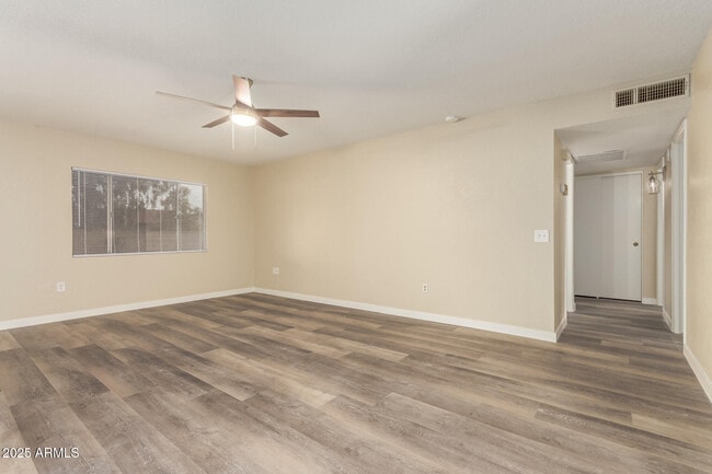 Building Photo - 16043 N 30th Ave