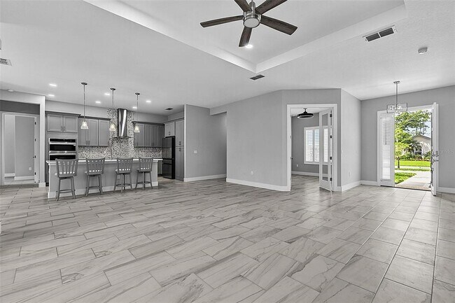 Building Photo - 70 Bannbury Ln