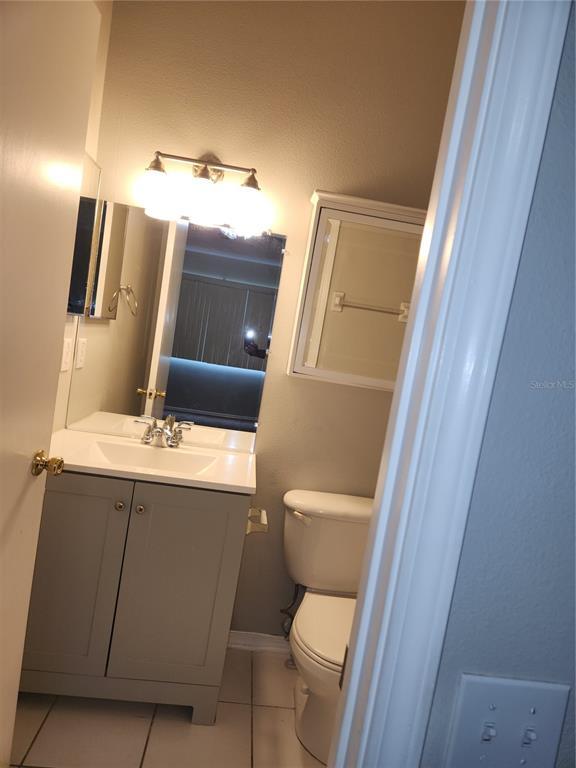 Building Photo - 2302 Lake Woodberry Cir