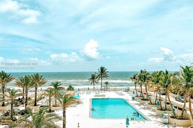 Building Photo - 2501 S Ocean Dr