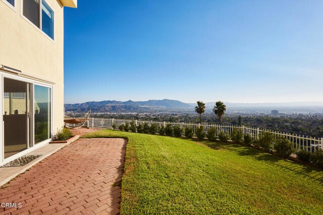 Building Photo - 1234 E Tujunga Ave