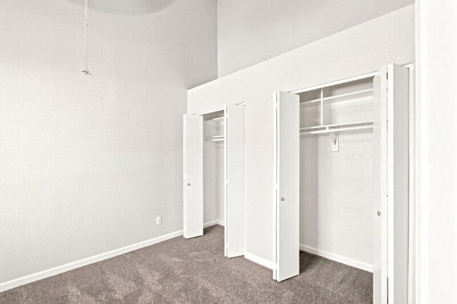 Building Photo - 2301 E University Dr