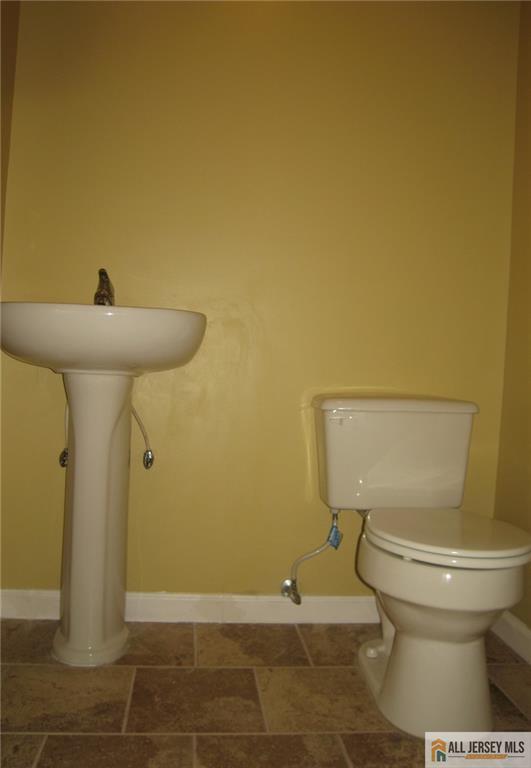 Building Photo - 1218 Plymouth Rd