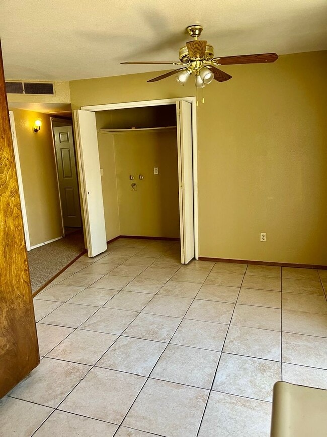 Building Photo - 3800 Maserati Dr