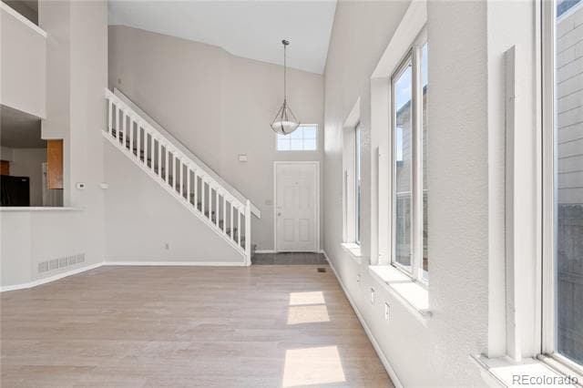 Building Photo - 8847 Cloverleaf Cir